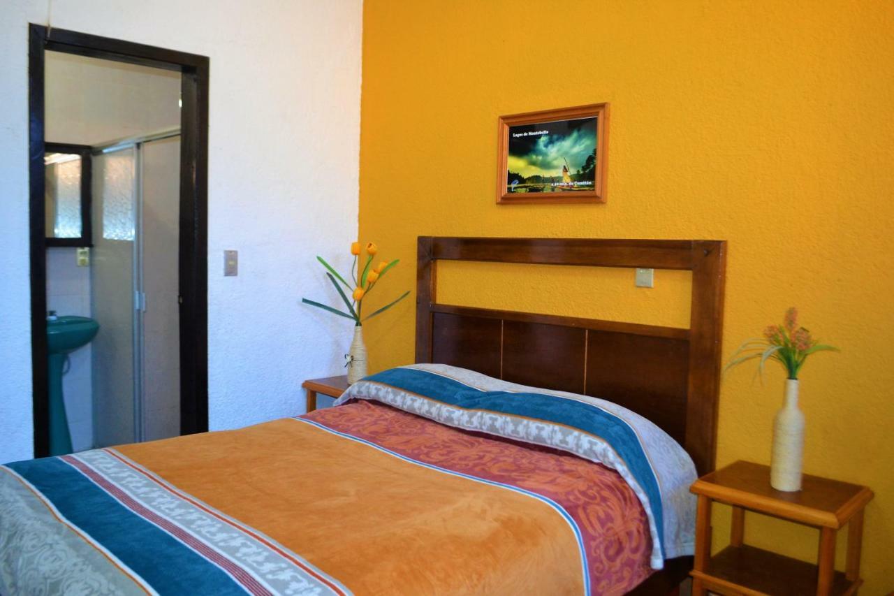 Hotel Delfin Comitan Eksteriør billede